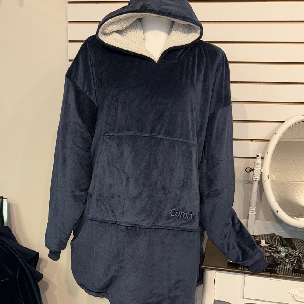The Comfy Oversized Navy Poncho with Hood